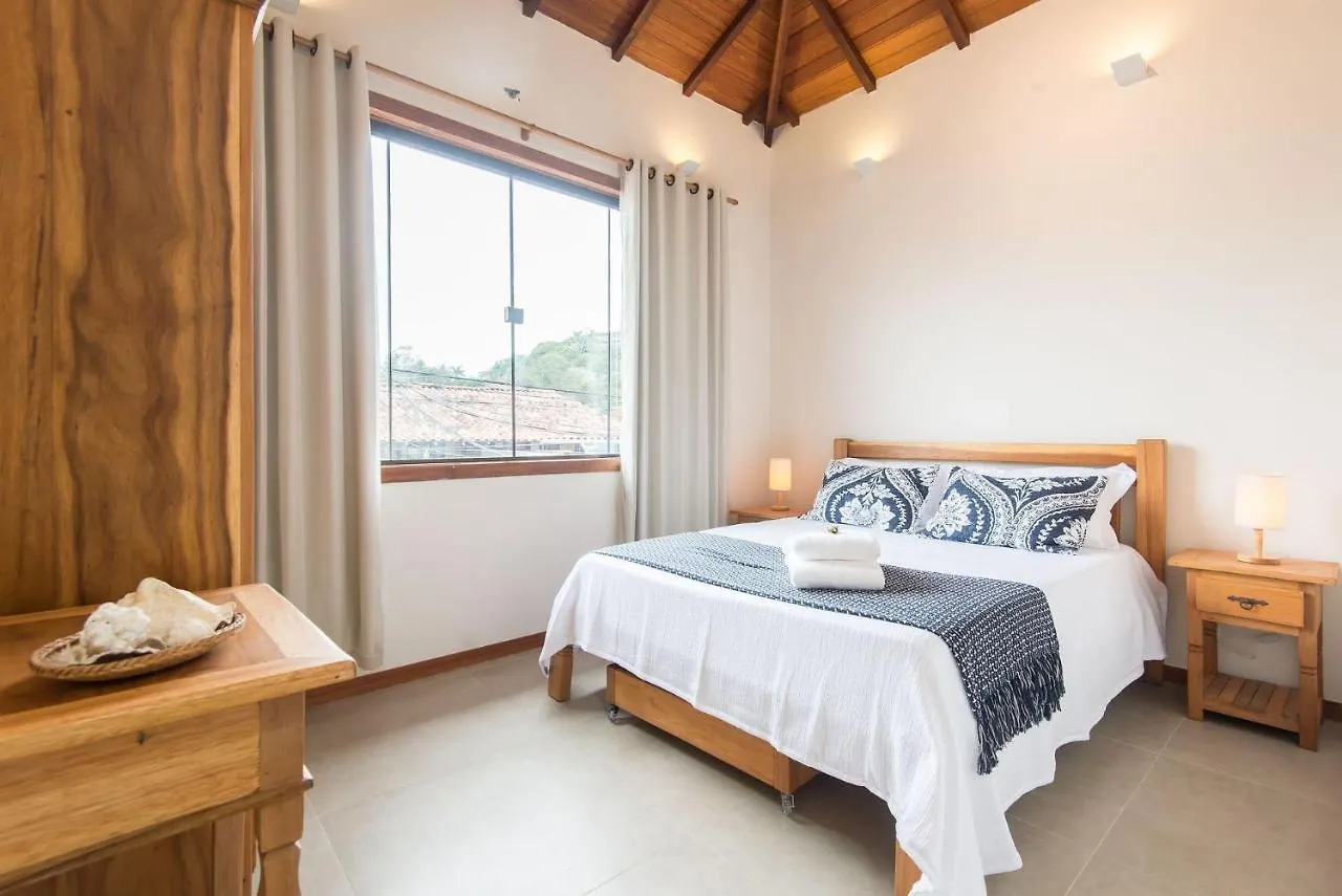 Maravilhosa Casa Em Buzios A 50M Da Orla Bardot contacts